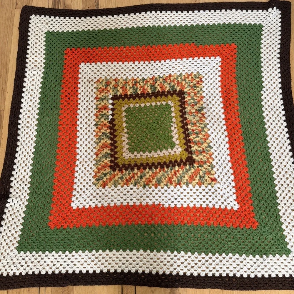 Vintage Hand‎ Chrochet 70's Vibe Orange Green Brown Throw Blanket 63x63in